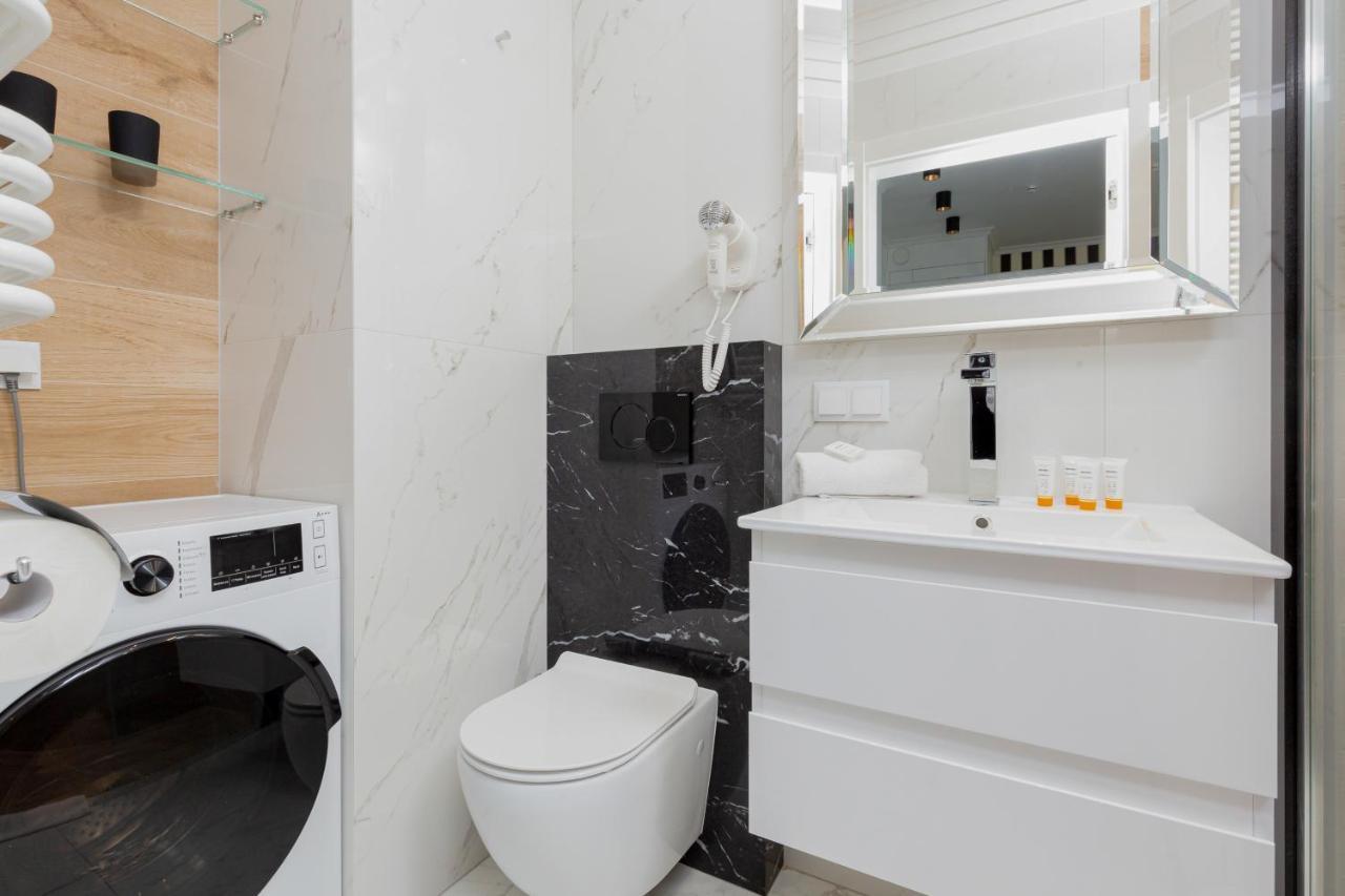 Mennica Residence - City Center Apartments By Noclegi Renters Warsaw Exterior photo